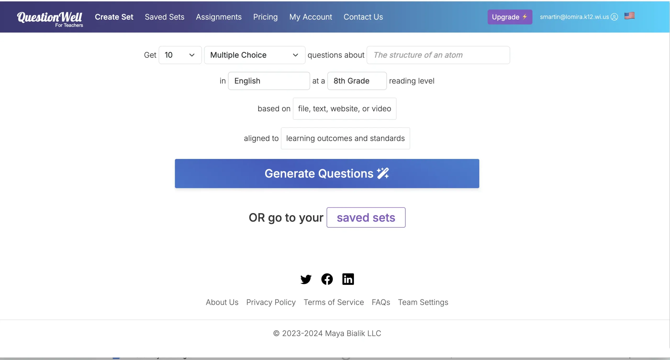 A content reading section from QuestionWell, featuring the U.S. National Park Service’s webpage about Mount Rushmore. On the right, learning outcomes and multiple-choice comprehension questions are listed, with options to assign or export the content.